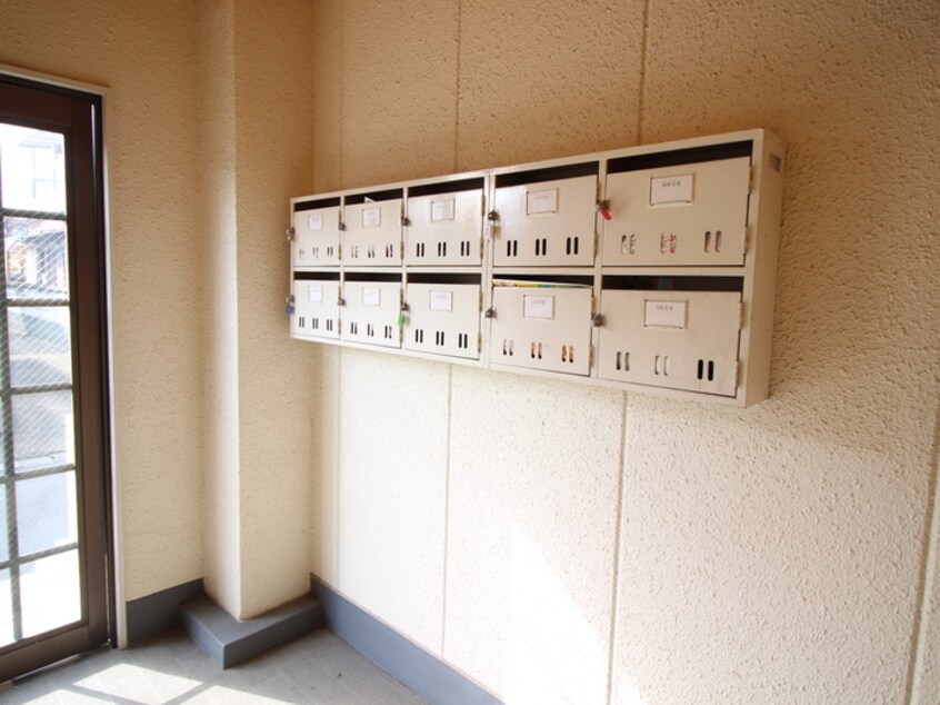 建物設備 マキノコ－ポエイト