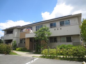 三津屋ガーデンズB棟