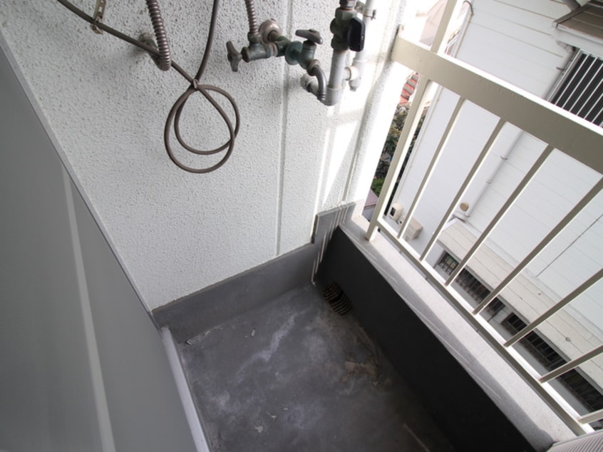 ベランダ・バルコニー アクティ－香露園