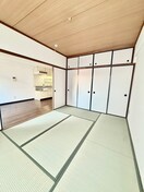 居室 ドミール岸田