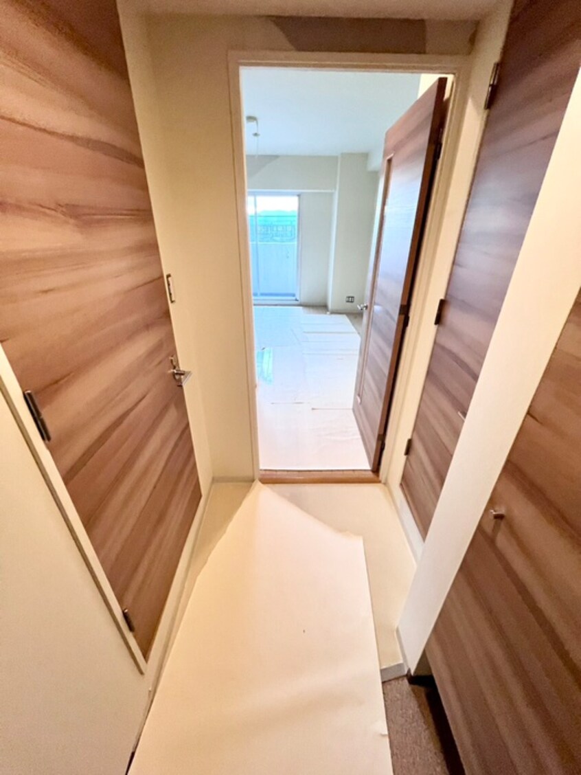 廊下 オズレジデンス尼崎