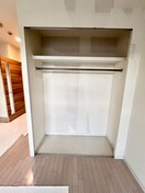 収納 オズレジデンス尼崎