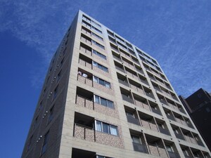ｴｽﾃﾑﾌﾟﾗｻﾞ梅田ＷＥＳＴ(404)