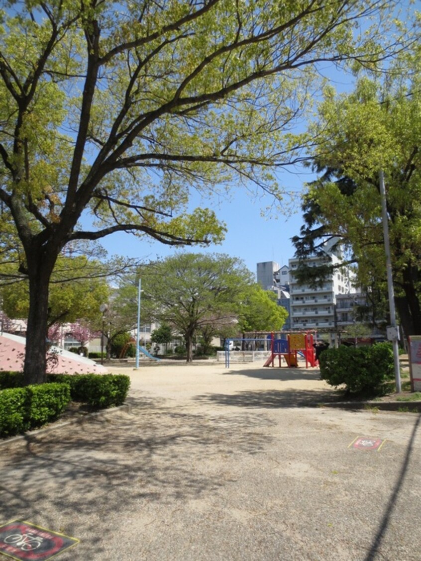 公園(公園)まで27m ドエル北堀江