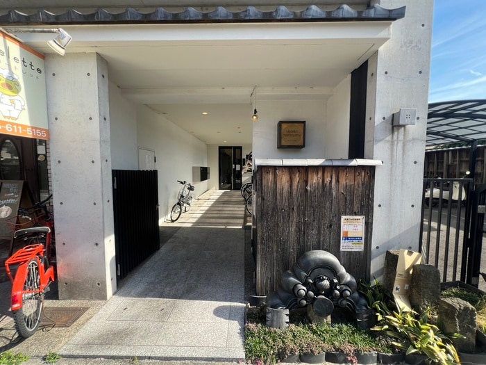 エントランス部分 プレアデス桃山