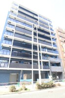 ﾌﾟﾚｻﾝｽ天神橋筋六丁目ｳﾞｫﾜｰﾙの外観