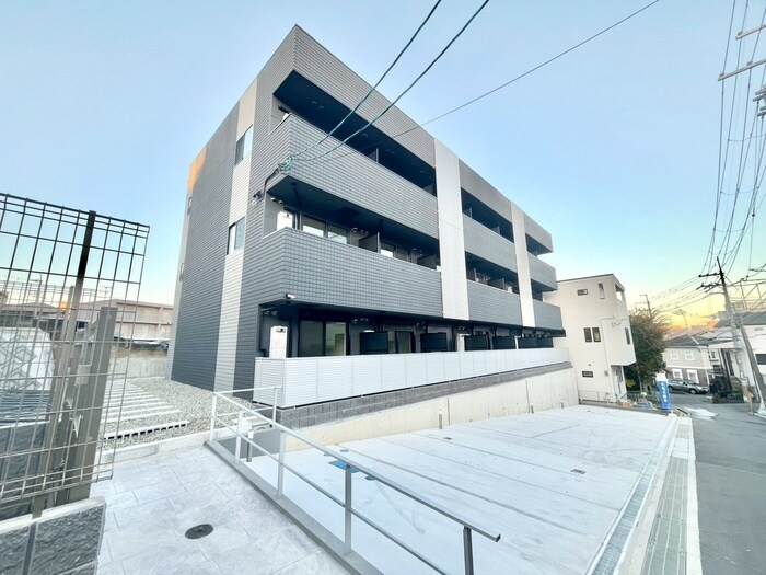 外観写真 プルメリア阪大前