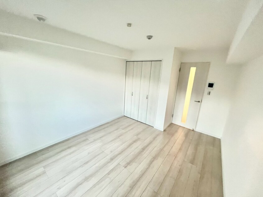 居室 プルメリア阪大前