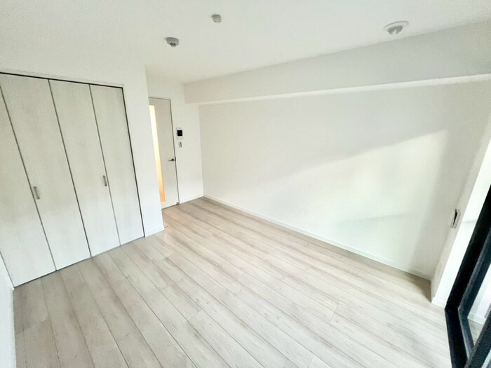 居室 プルメリア阪大前