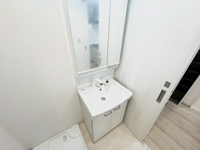 洗面 プルメリア阪大前