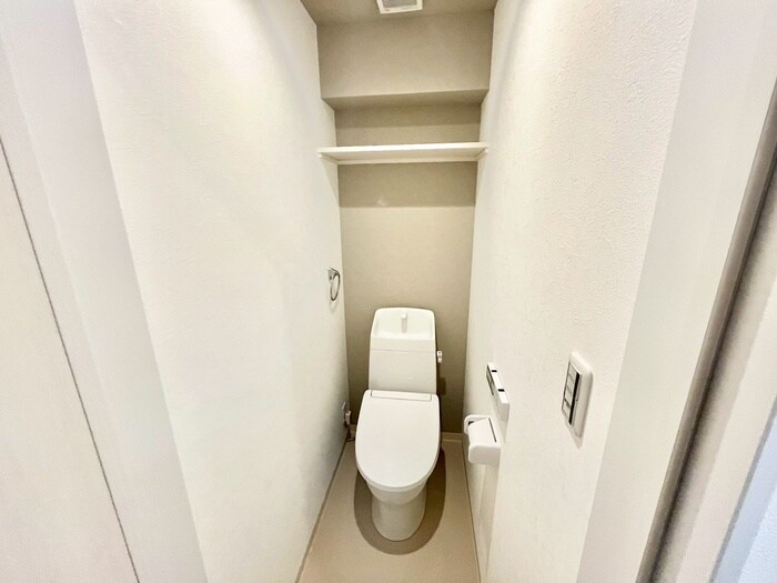 トイレ プルメリア阪大前