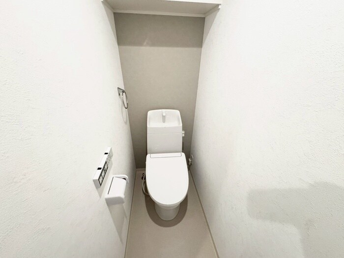 トイレ プルメリア阪大前