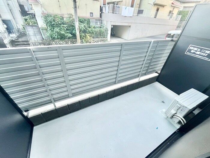 ベランダ・バルコニー プルメリア阪大前