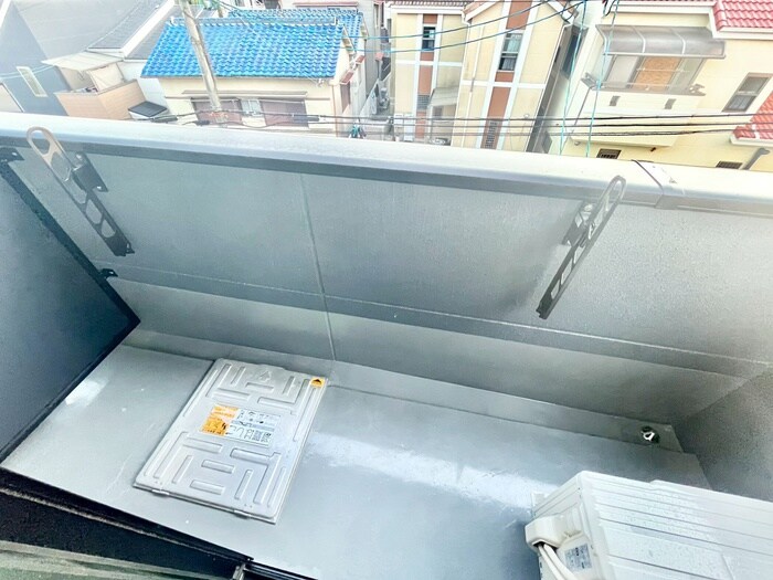 ベランダ・バルコニー プルメリア阪大前