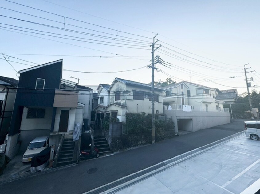 室内からの展望 プルメリア阪大前