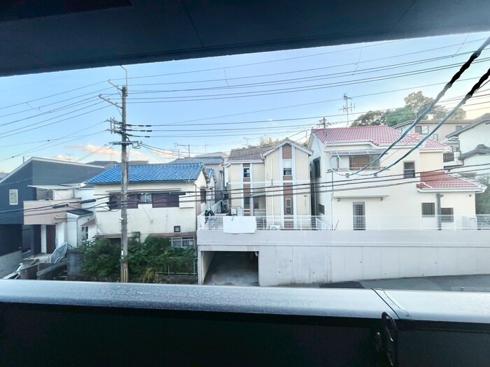 室内からの展望 プルメリア阪大前