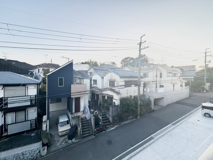 室内からの展望 プルメリア阪大前