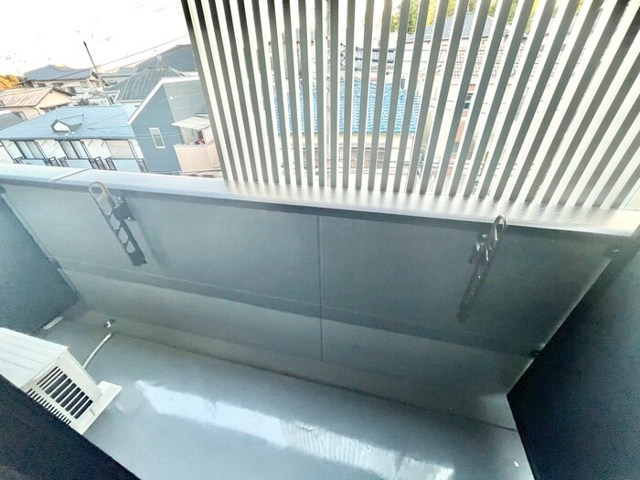 ベランダ・バルコニー プルメリア阪大前