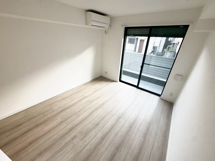 居室 プルメリア阪大前