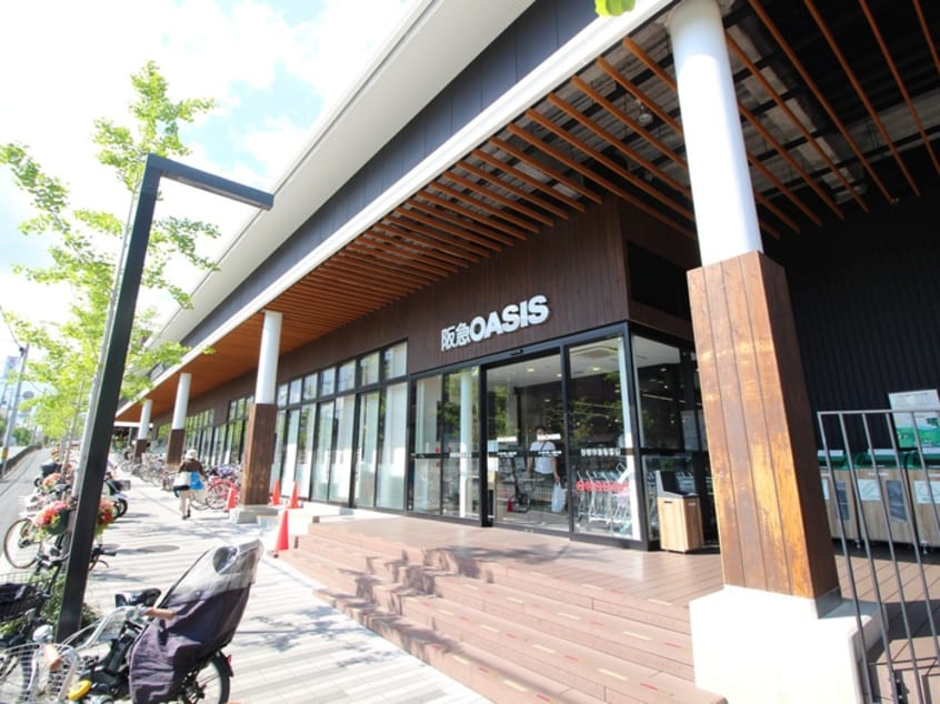 阪急オアシスグリーンプレイス吹田(ショッピングセンター/アウトレットモール)まで1100m Halu吹田