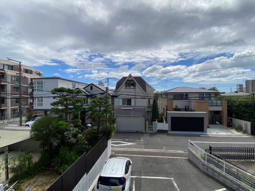 室内からの展望 三条南セントロイエル