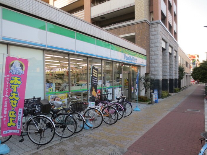 ファミマ深江橋駅前(コンビニ)まで167m パールハイム深江橋