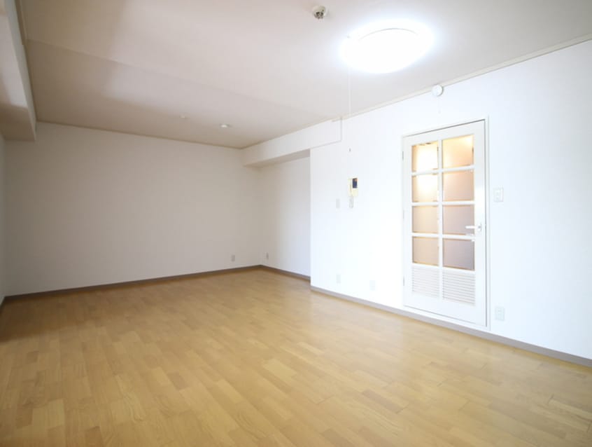 内観写真 サン・ウエスト