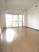 居室 インペリアル花屋敷