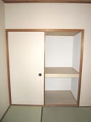 収納 インペリアル花屋敷