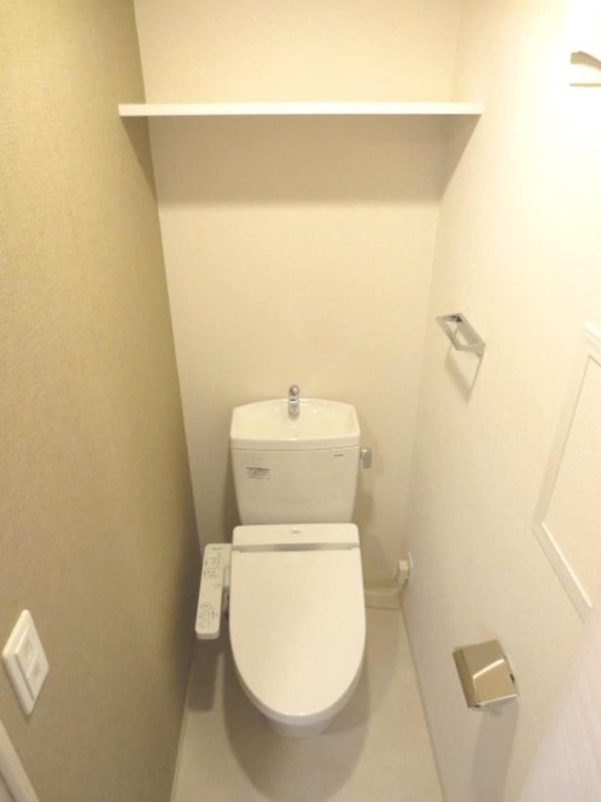 トイレ プライムアーバン御堂筋本町