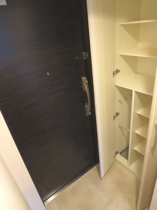 靴箱 プライムアーバン御堂筋本町