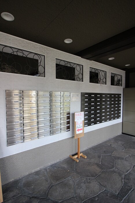 エントランス部分 パティオ北加賀屋