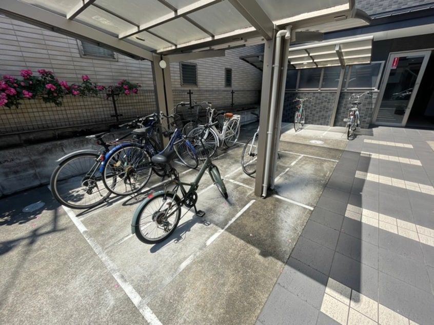 駐輪場 サントス千本今出川