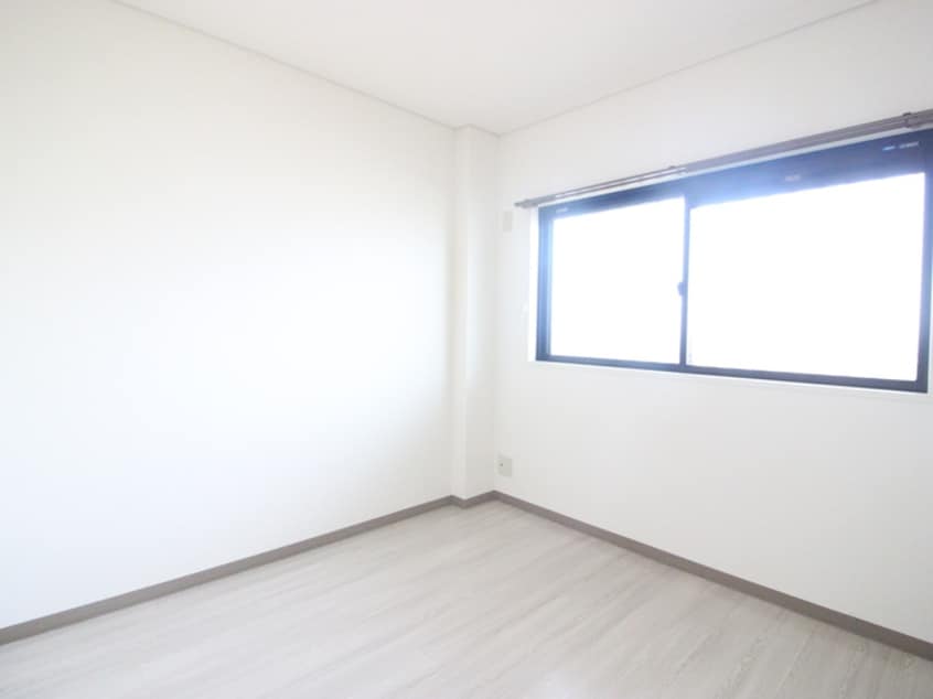 居室 プリネ－ル