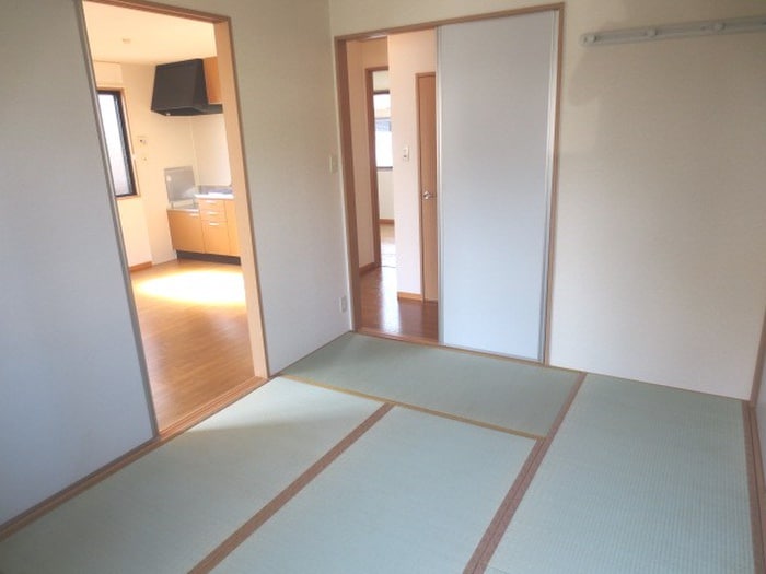 居室 カーサフィオーレA棟