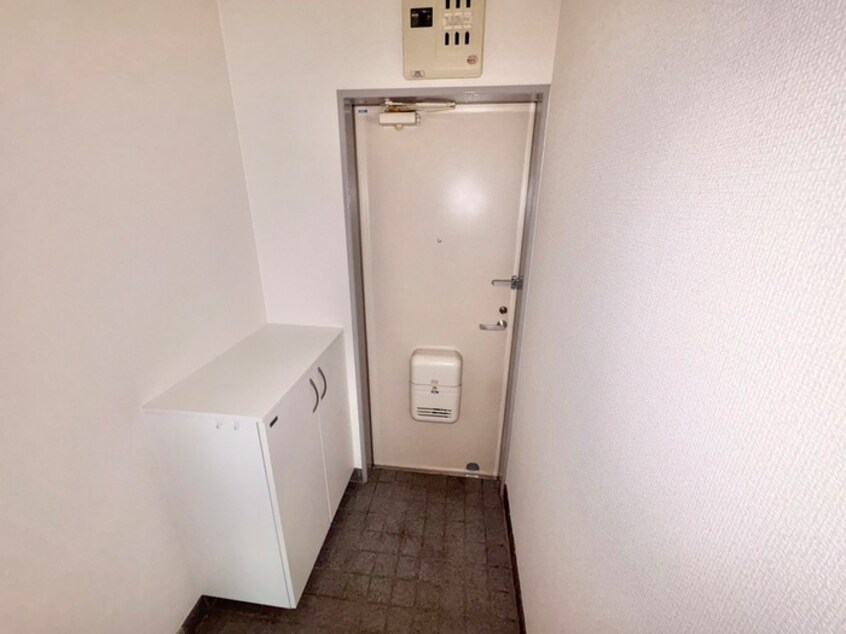 玄関 チェリ－ガ－デン