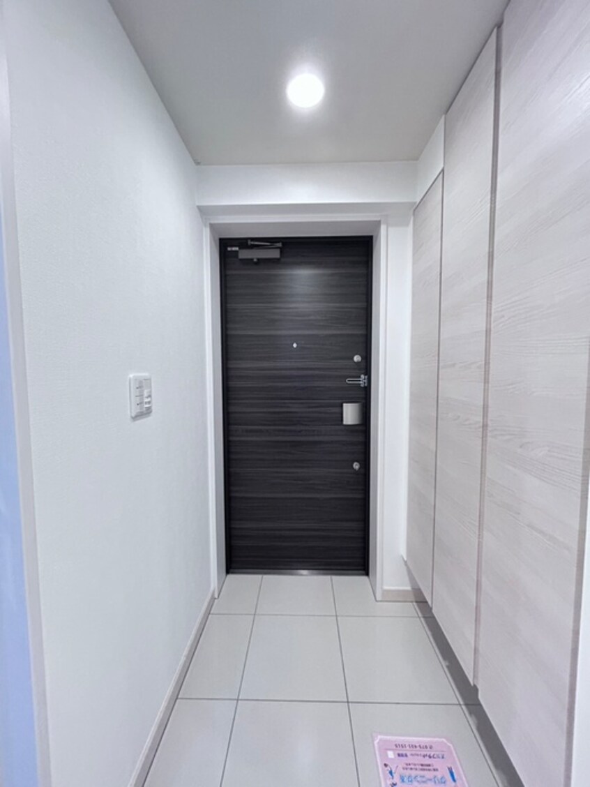 玄関 ジオ烏丸五条（503）