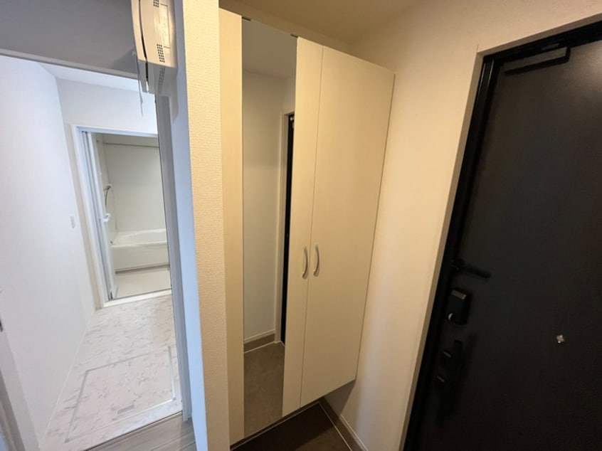 靴箱 Droom阪急茨木市