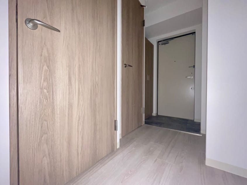 廊下 グランビア深井