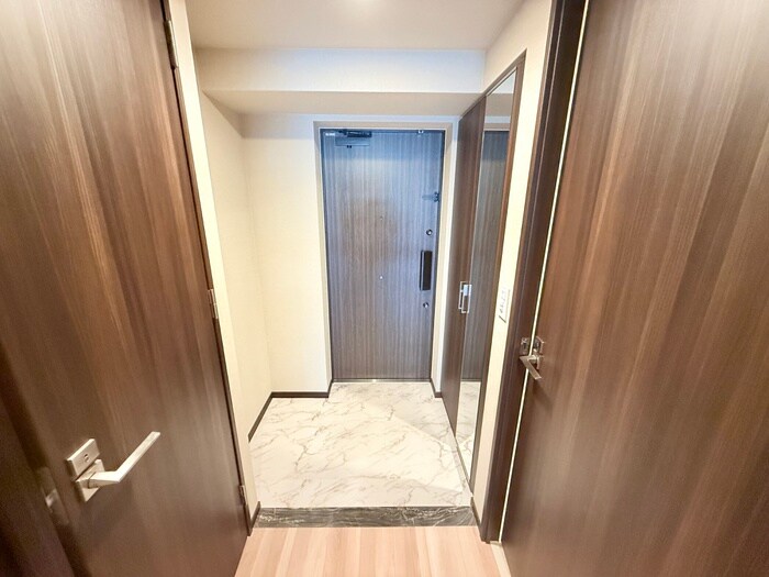 玄関 ソルレヴェンテ新梅田