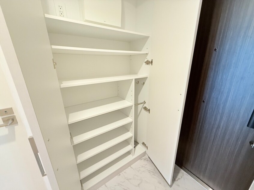 靴箱 ソルレヴェンテ新梅田