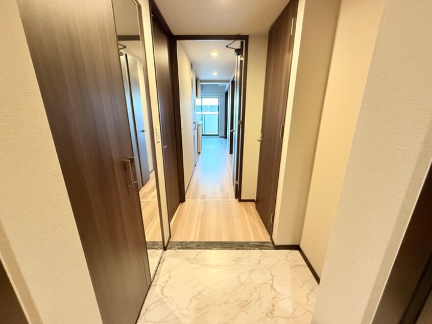 玄関 ソルレヴェンテ新梅田