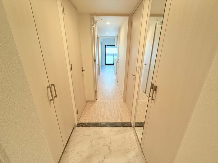 廊下 ソルレヴェンテ新梅田