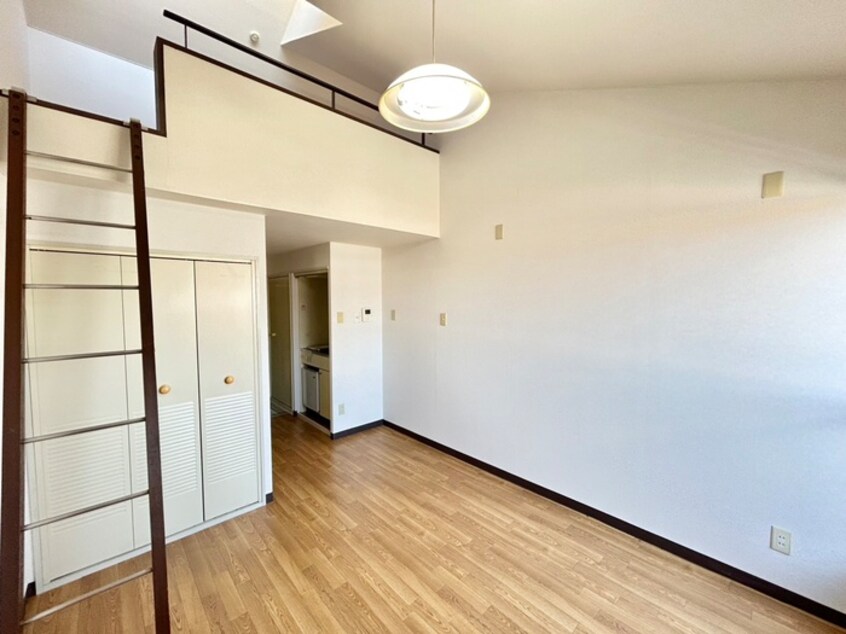 居室 西明石ヤングパレスⅡ