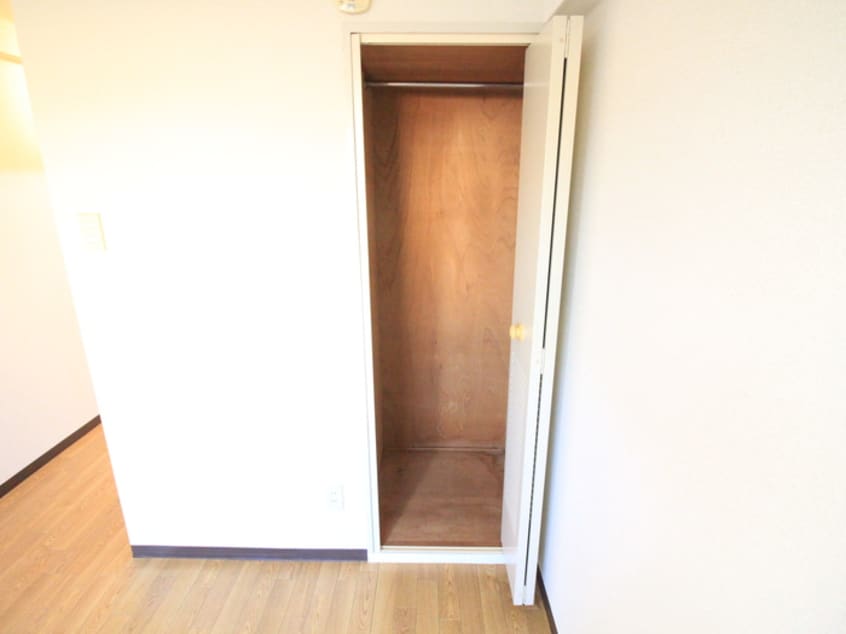 収納 西明石ヤングパレスⅡ