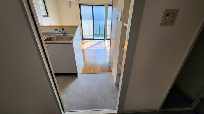 廊下 セレ－ナ塚口