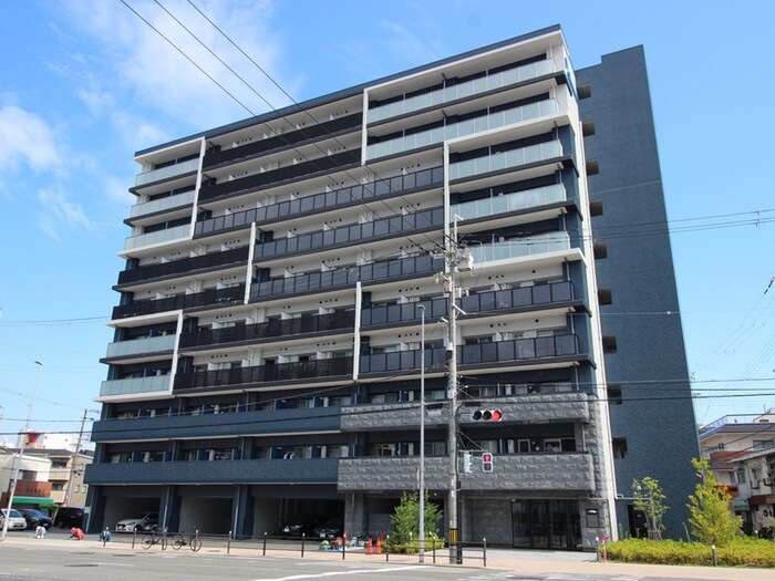 外観写真 ﾌﾟﾚｻﾝｽ新大阪ｲｵﾘｱ(221)