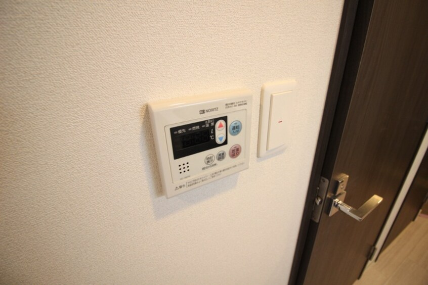 内観写真 ﾌﾟﾚｻﾝｽ新大阪ｲｵﾘｱ(221)