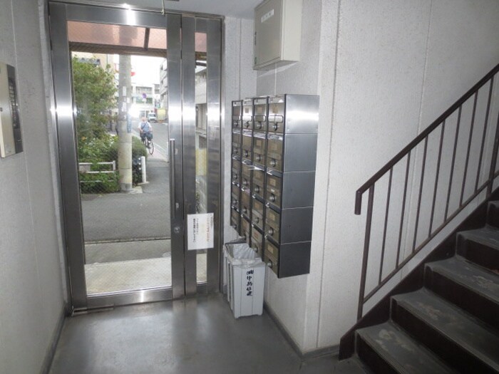 エントランス部分 グランドハウス大野