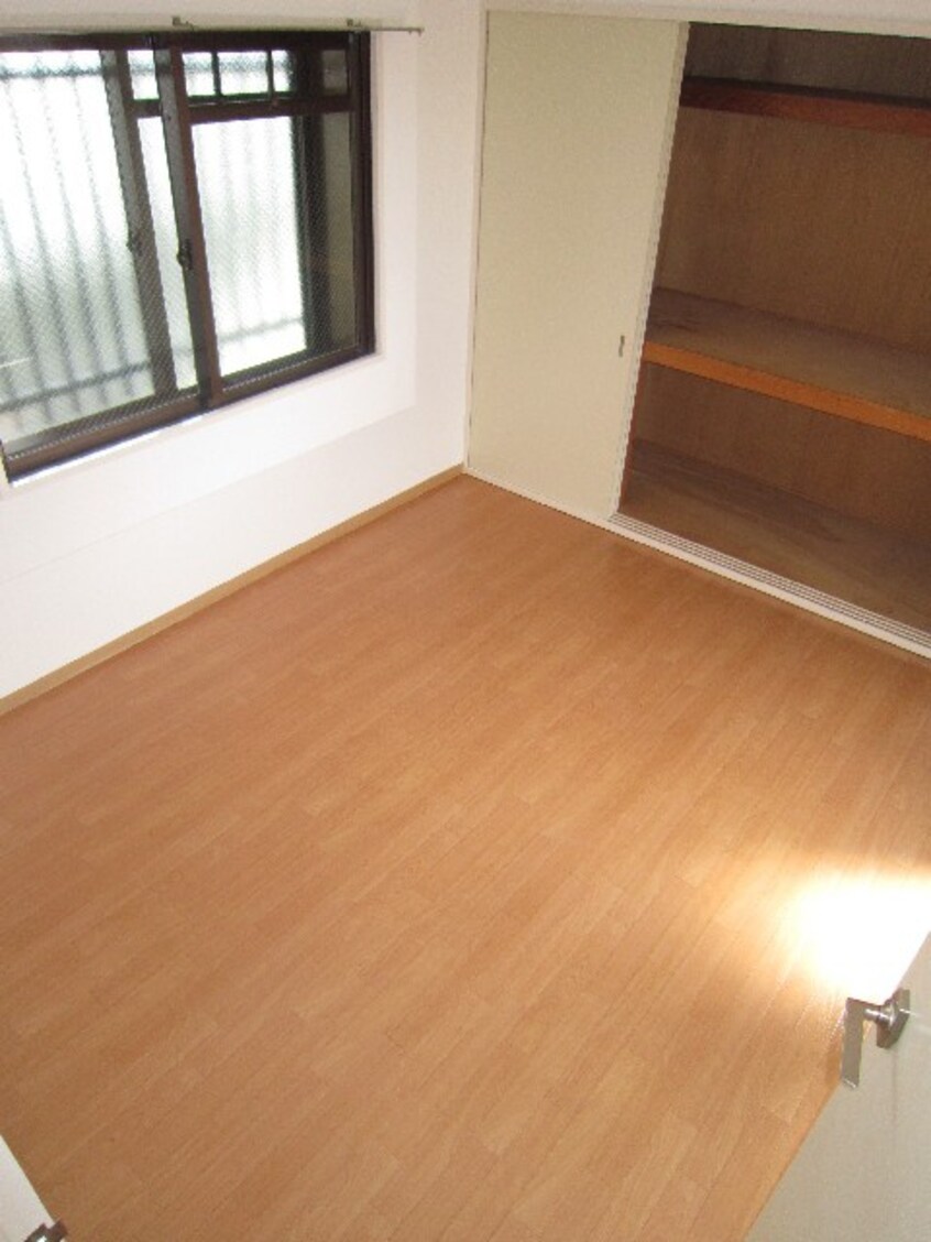 内観写真 テンプルワン